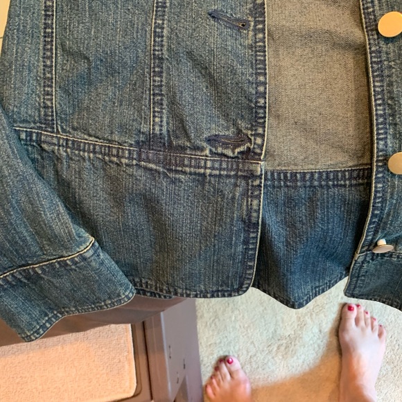 Women’s denim jacket - Picture 4 of 6
